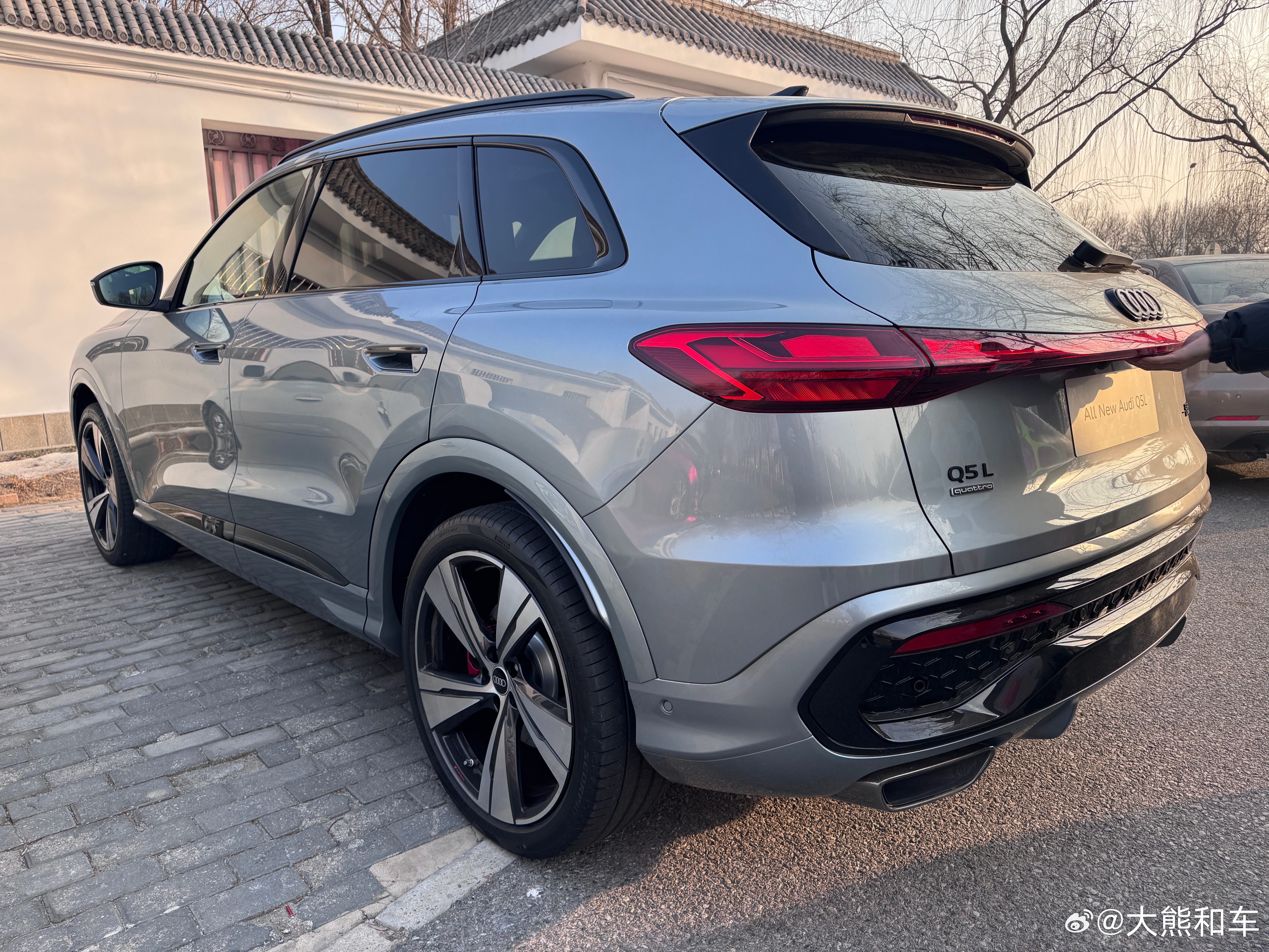 奥迪Q5这看着和Q7有啥区别？奥迪q5