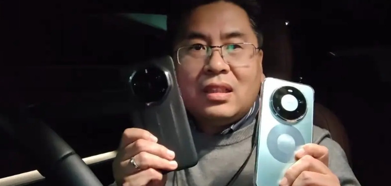 罕见，怼天怼地的钊哥居然对华为Mate80一顿猛夸！钊哥在11月28号就拿