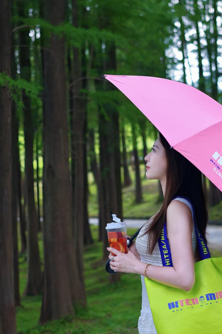 有一种美，它只存在于瞬间，摄影师角度完美抓拍，你们感觉如何？