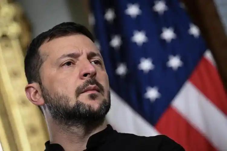 泽连斯基最怕的事来了：全世界都不再关心俄乌战争了！不是大家冷漠，而是这场仗早