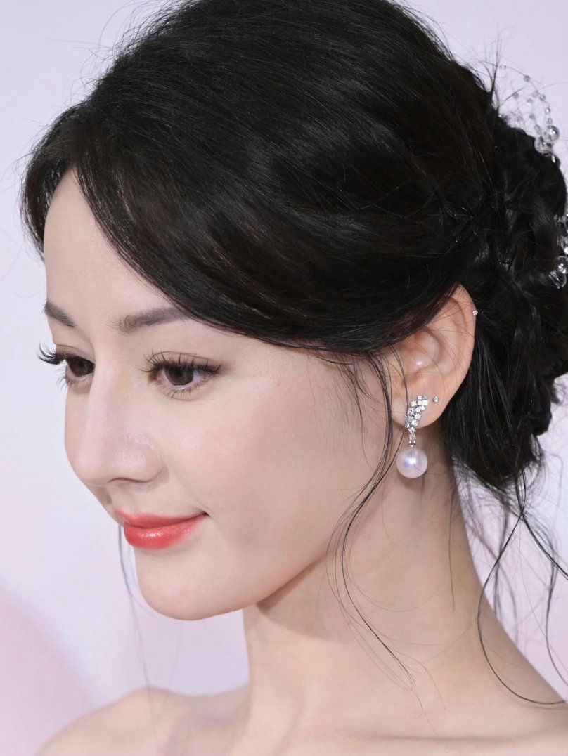 救命…这种底妆到底咋画出来的？