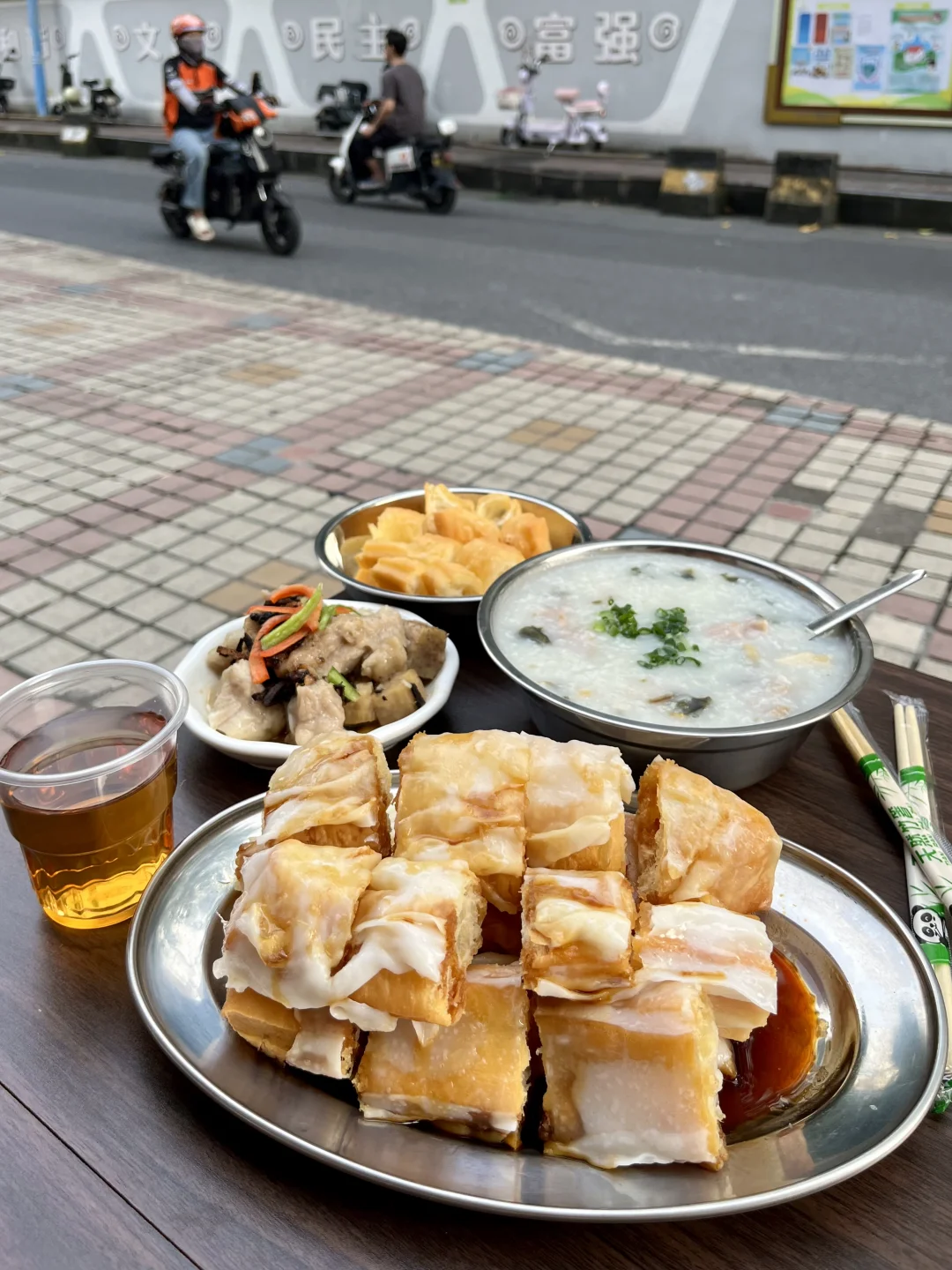天河常去吃的路边肠粉店
