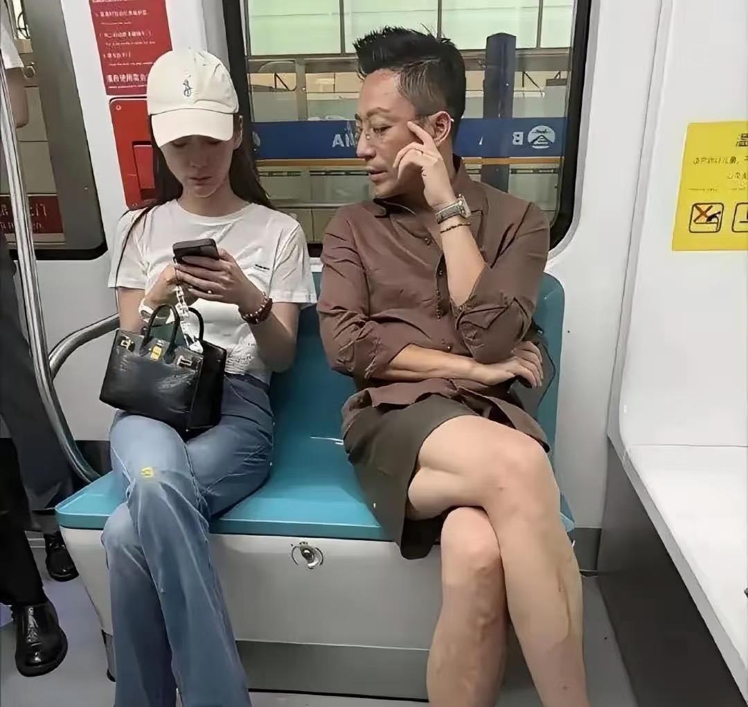 汪小菲这个人哪都好就一点真的要改一改不是让女人喜欢，而是舍得给女人花钱汪