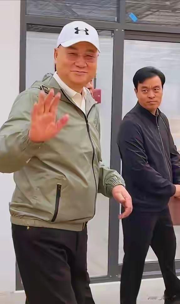 10月10日，73岁的迟重瑞——86版《西游记》中唐僧的扮演者，出现在河北保定。