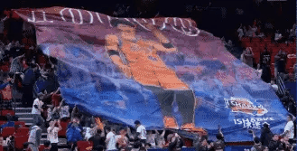 王哲林cba得分升至历史第八王哲林王哲林CBA生涯总得分突破万分大关，成为历史