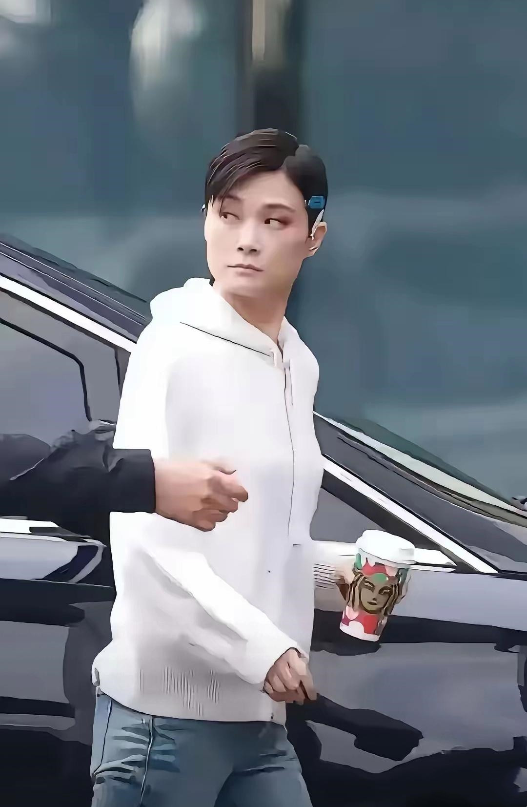 李宇春这名女艺人为什么出道近二十年了也没有传出过绯闻，其实这也是有一些原因的，大