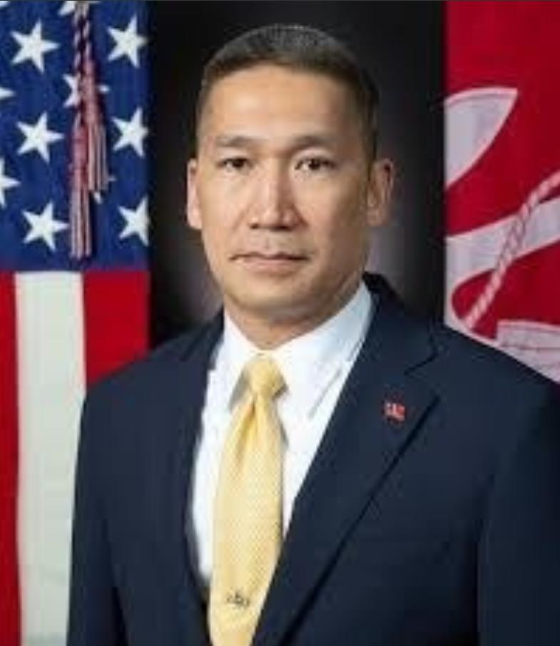 特朗普“临阵换将”！曹洪，出任美国海军部长。 4月22日，美国五角大楼突然发