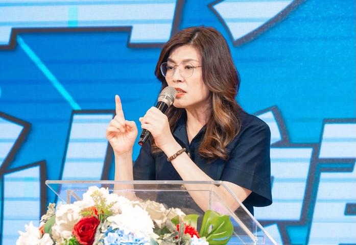 郑丽文喊「嘉义队」出击！力挺吴品叡、张启楷　拚在野大联盟翻转嘉义梅花新闻网