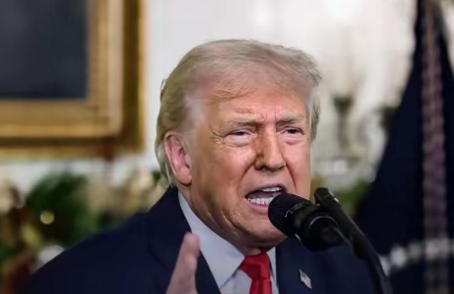 动真格了！美军3架B-1B轰炸机刚贴台岛东线飞，就被解放军雷达锁得死死的，防空识