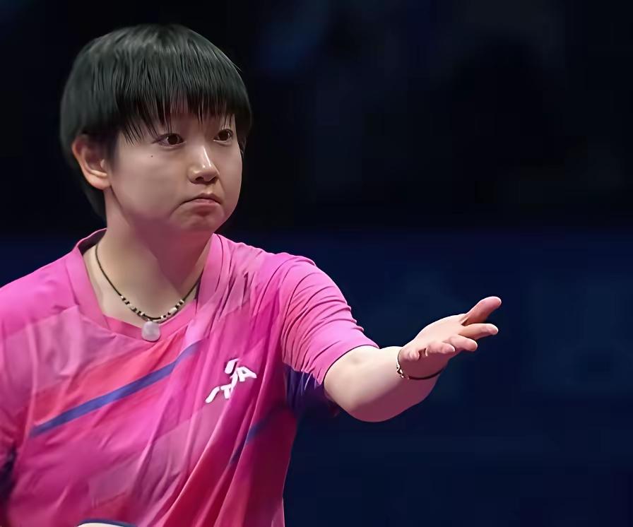 我就想不明白了，球迷们自己掏钱去澳门，自己掏钱去现场观看球赛，为自己喜欢的球员和