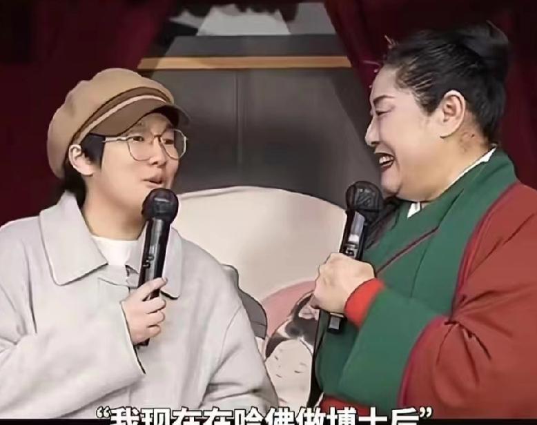 王婆台上侃哈佛，四合院话术迷倒一众，她到底是谁？2月底在开封“王婆说媒”现场