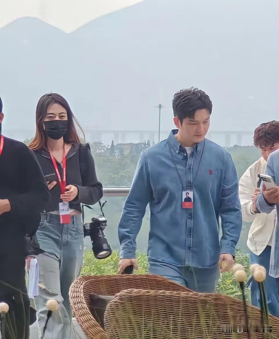 樊振东这次活动火遍全网，最担心的不是品牌也不是粉丝，而是他自己不是因为造型不