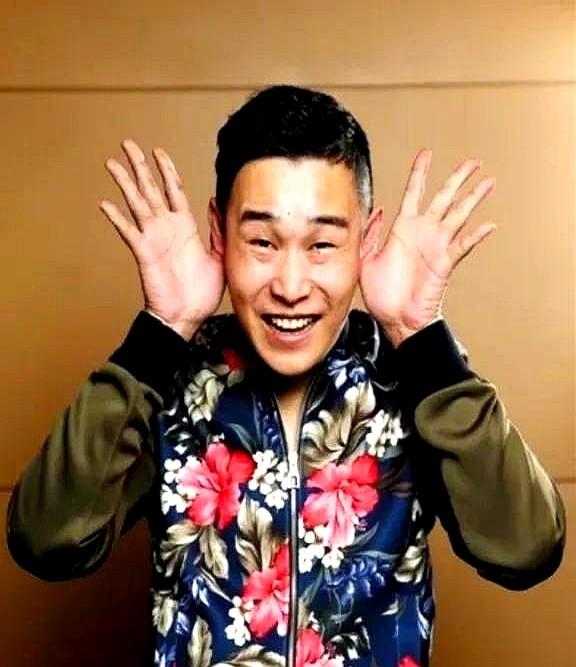 不查不知道，一查给我吓呆了原来坎坷奋斗了18年的小沈阳，如今达到了一个普通人