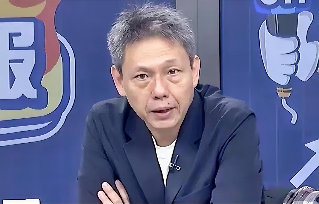 台湾名嘴谢寒冰说：“《联合报》最近对马英九的专访，其实访了20分钟就访不下去了，