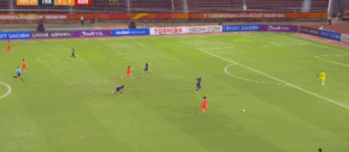 本来以为女足U20此前1：0击败泰国是踢的太差，没想到1/4决赛韩国U20加时赛