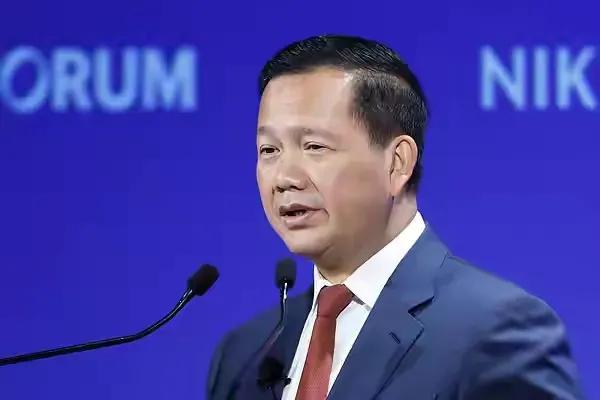 前脚柬埔寨副首相孙占托称柬埔寨正寻求减少对中国的依赖。后脚柬埔寨首相洪玛奈邀请美