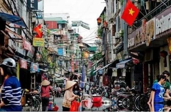 中国不欠任何国家的！越南总理曾在达沃斯论坛上公开讲，中国有义务帮助越南完成工业