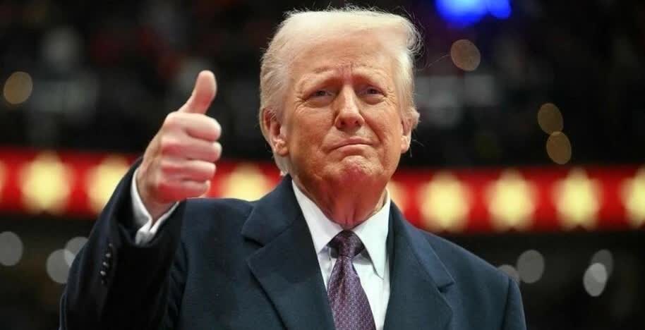 特朗普对华180度大转弯？美媒称，美国总统特朗普将1300名对华鹰派全部辞退