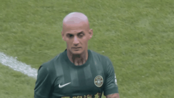 这才叫叫降维打击中超！看看浙江队外援米特里策这一传一射😯北京时间3月8