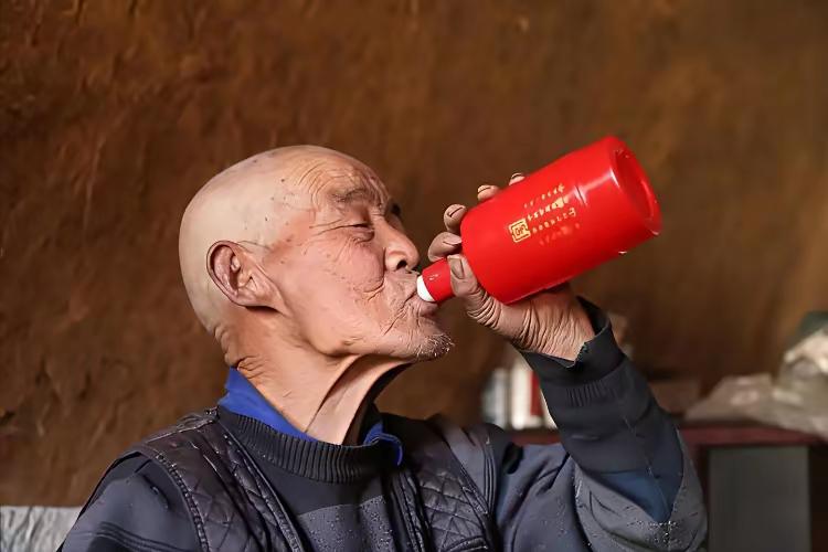 大病来前，喝酒先知？喝酒若有这5个表现，或是大病来临的信号。有些人喝了一辈