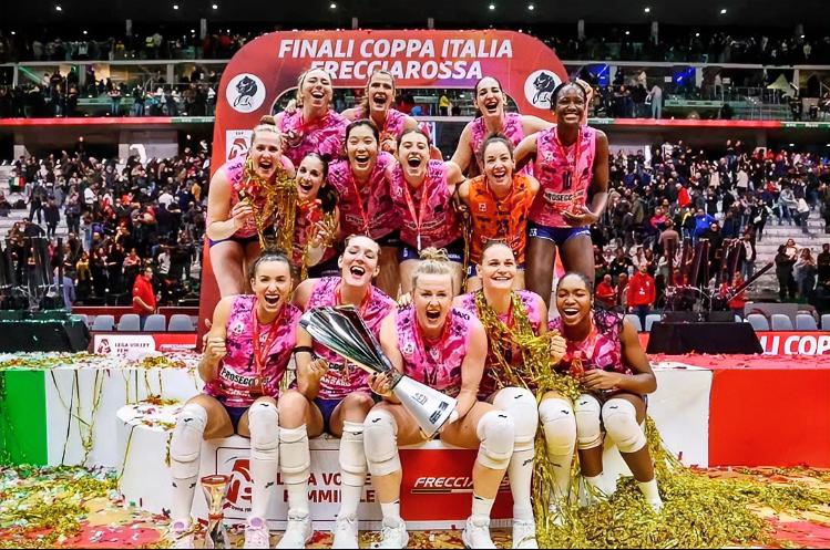 遍地开花的科内谁来都不好使！！意甲联赛半决赛次回合，这样的科内利亚诺，诺瓦拉