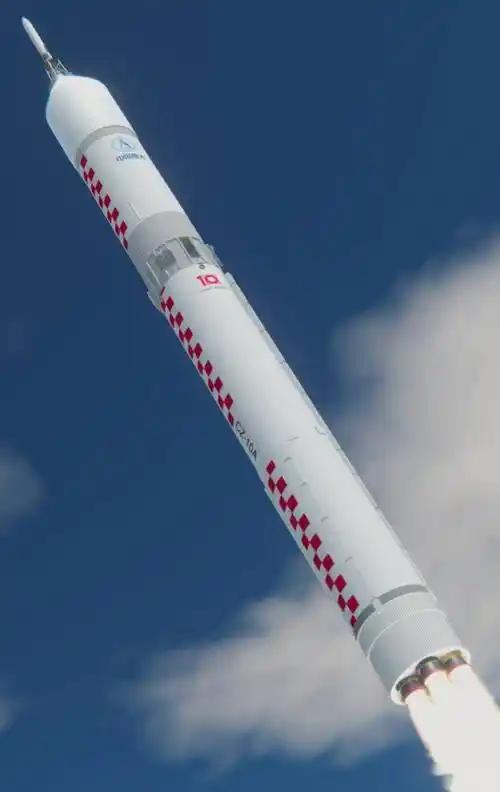 火箭真能“飞回来”了！中国不走马斯克老路，这步棋藏着大国底气这几天航天圈炸