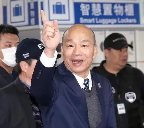 赖士葆说的大咖会不会是韩？如果韩投入蓝党主席选举，绝对是一颗震撼弹，虽然他目前是
