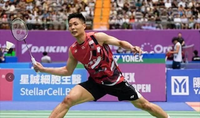 老将周天成逆转晋级了！2025年中国台北羽毛球公开赛刚刚结束了一场男单四分之一