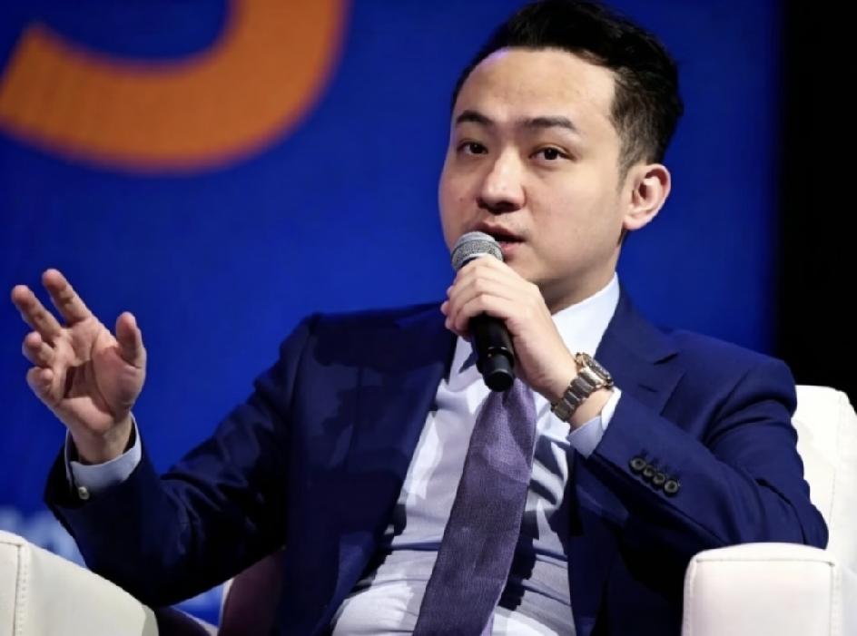 这就是女生的生理性不喜。甜甜要给孙某磨一个小时指甲，就是想拖延独处时的甜蜜时间