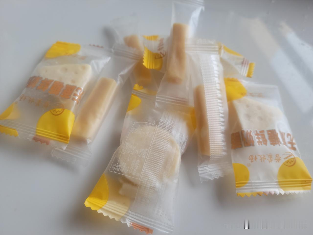 今晚十一时左右，内蒙高考就出成绩了。外甥女自从高考那天开始，我们都没有问她答的怎
