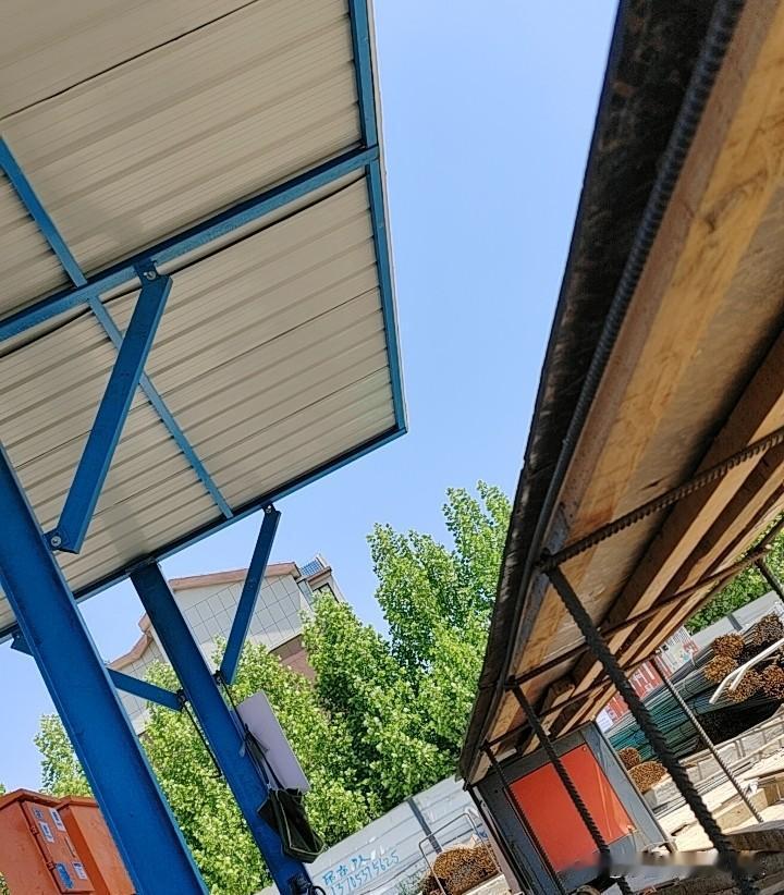 你发现了吗？现如今在工地上干活的农民工很少中午有喝酒的了。即使酒瘾大的农民工