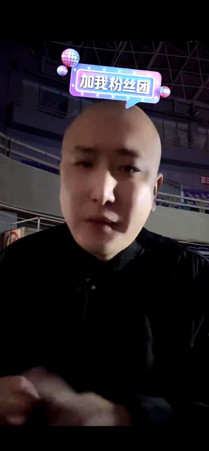 现在还有相声专场能坐满6000人场馆？曹云金听云轩徐州站这次是真做到了。