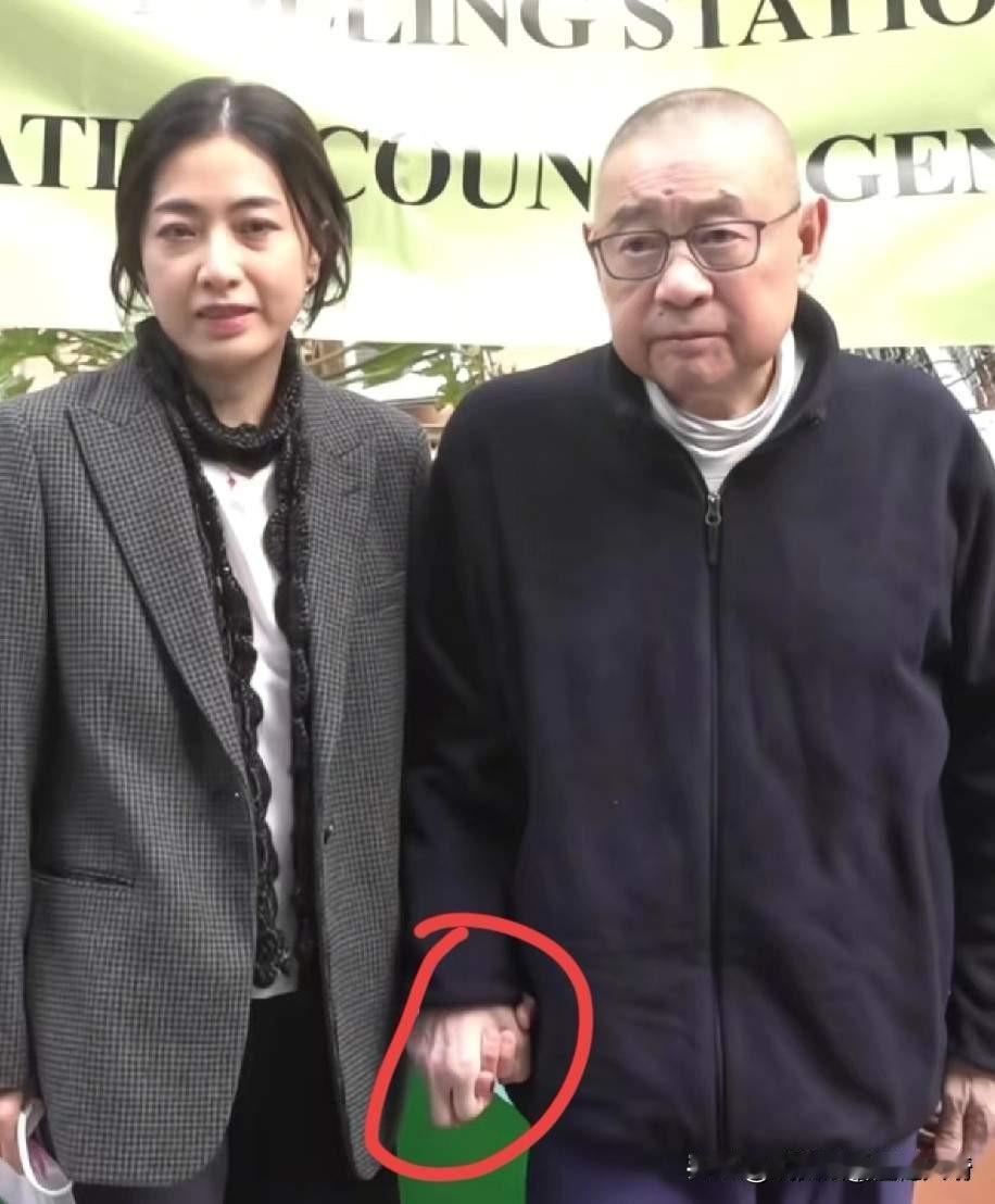 甘比还是不自信刘銮雄强势依旧女儿张父亲