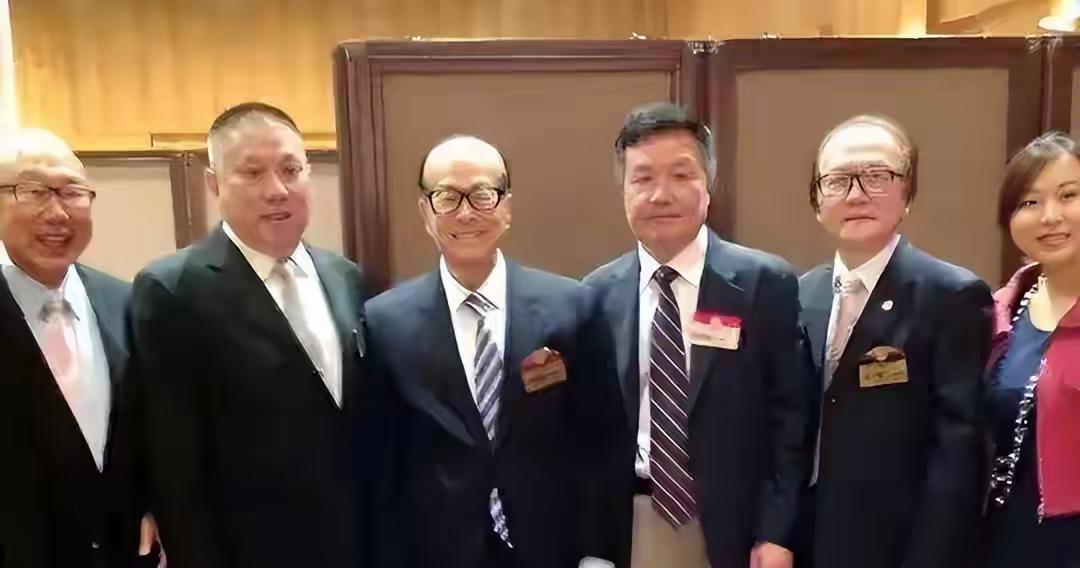未来，国内能与印度人抗衡的只有潮汕人。因为潮汕人有以下特质:1、多子观念强，要