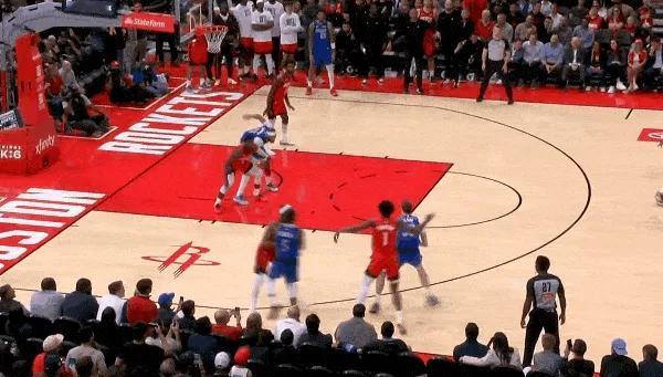 110-102火箭再胜独行侠，打出一波4连胜，球队一扫开赛阴霾，重回正轨。今晚