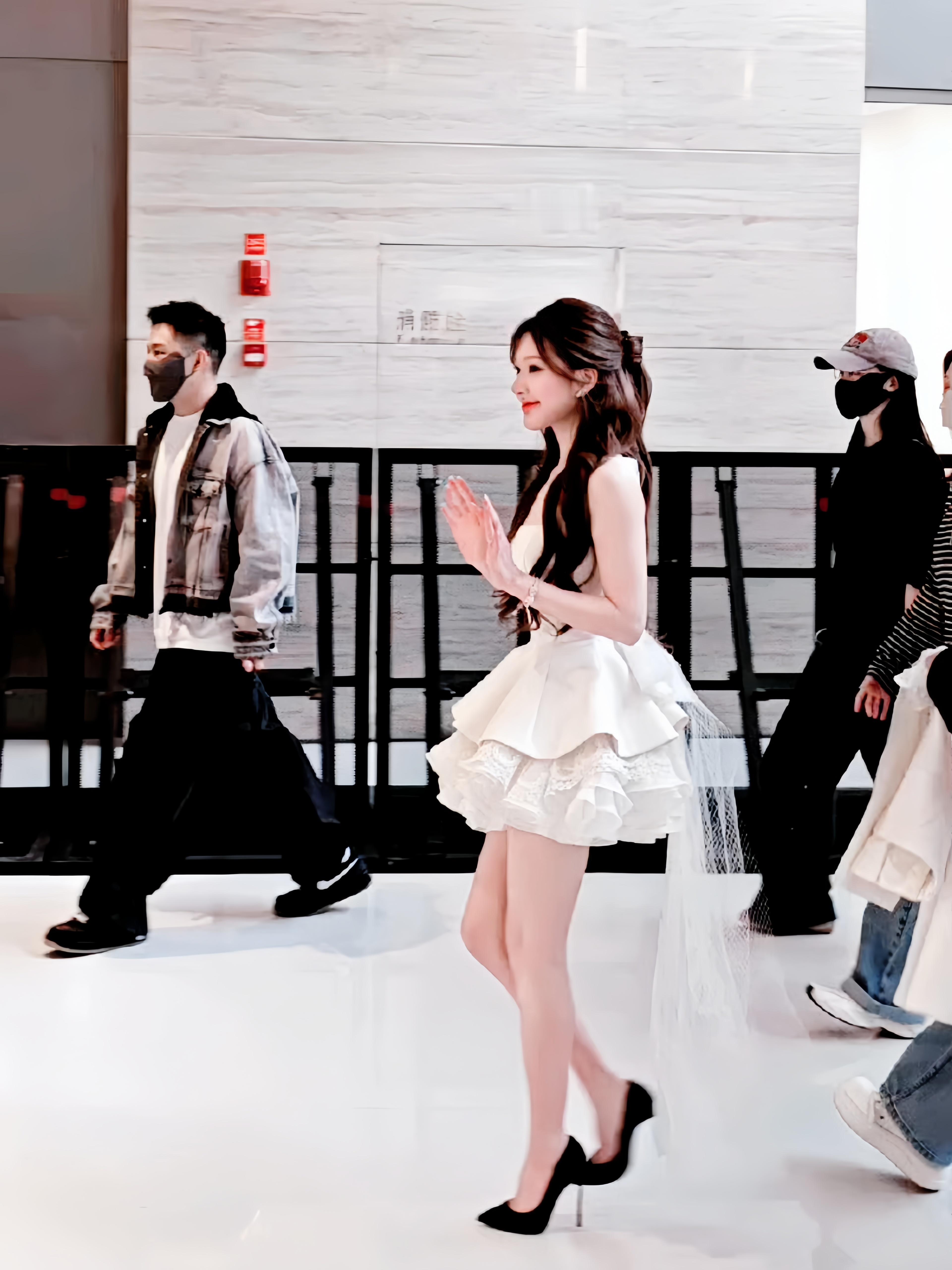 露思这套我真的了～