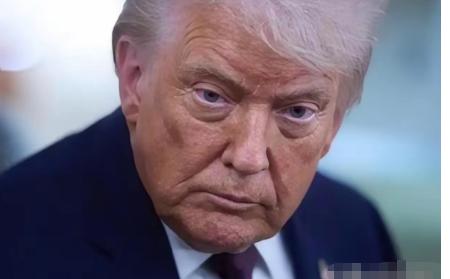 美国总统是4年一任没错，但国会是2年一选。总统上任满2年，就会有一场中期选举，就