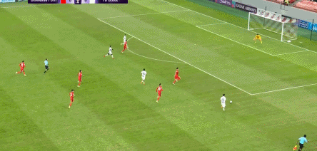 亚冠精英联赛东亚区第5轮，上海海港主场1-3不敌首尔FC，遭遇亚冠3连败，5轮过