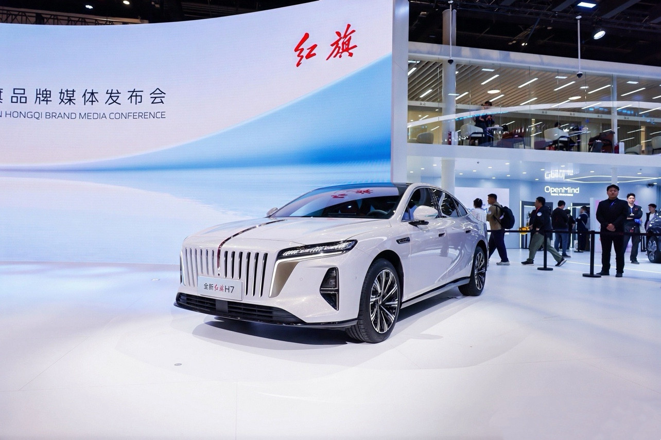 专家预判中国汽车品牌，未来只剩下这6家：1、一汽，可能性占90%2、长安，可能性占92%3、上汽，可