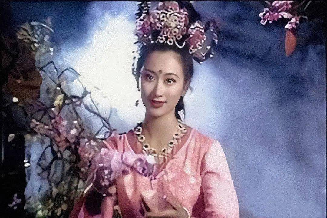 86版西游记真的是美女云集，而且每一位都很有特色。当年光顾着看猴了，现在才懂什么