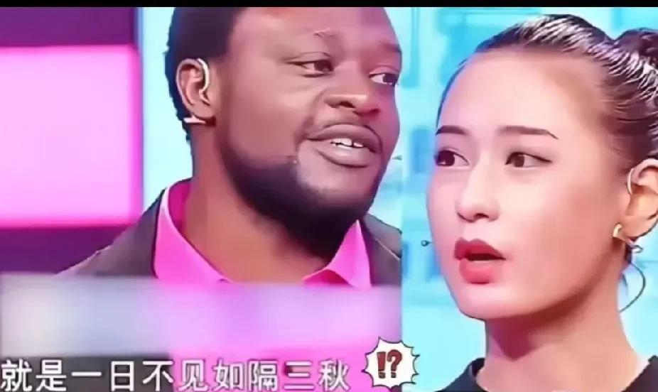 这个黑人就有点过分了。并不是每个中国姑娘都会喜欢黑人的。虽说现在还有很多中国女人