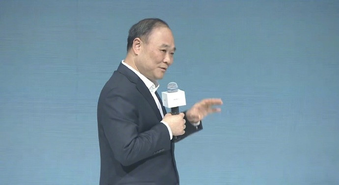 李书福称五星只是安全的门槛以前总觉得“五星只是安全门槛”像句空洞口号，直到听了