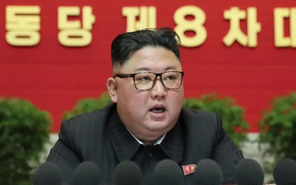 5月9日，朝中社报道，朝鲜劳动党总书记金正恩在俄罗斯驻平壤大使馆表示，俄罗斯和朝