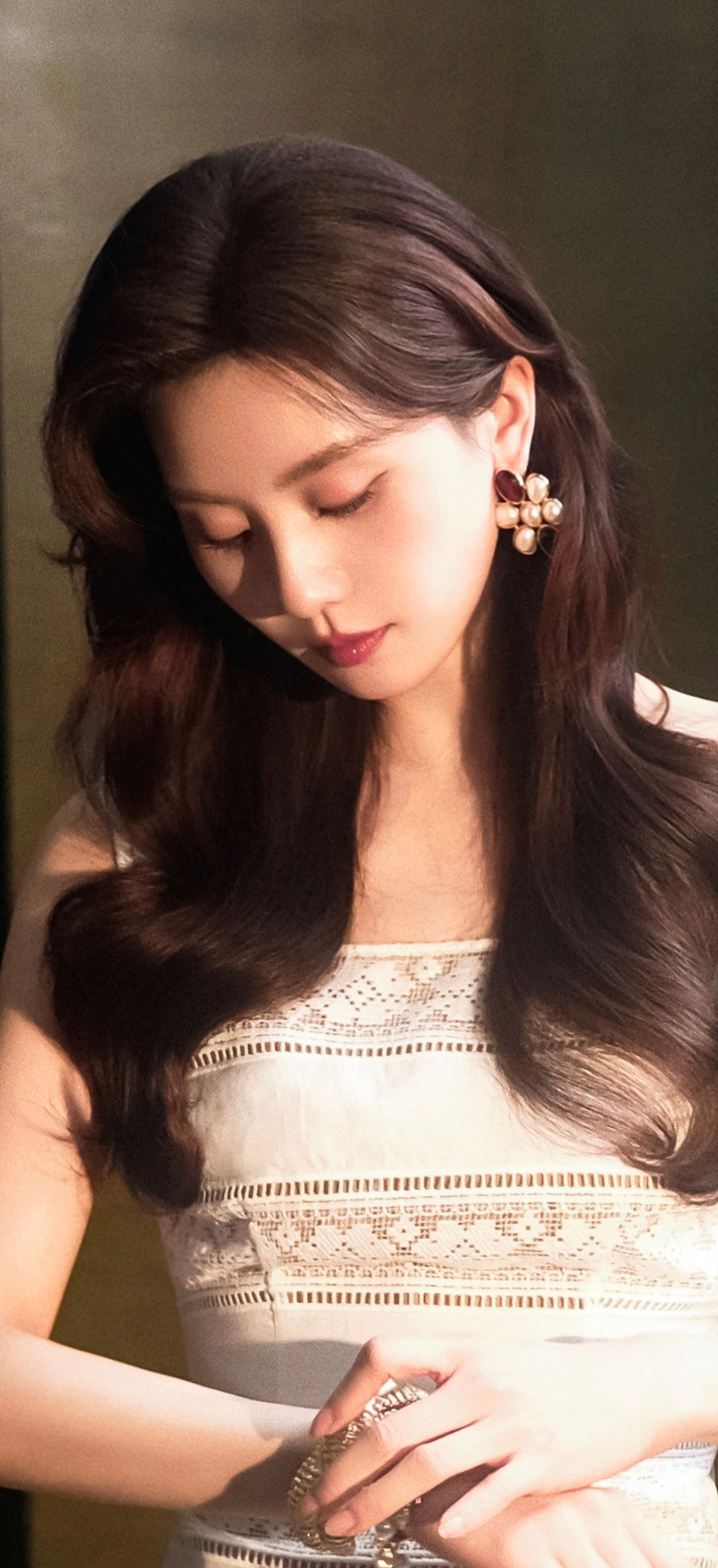 修‖刘诗诗美是一种感觉就这么随时散发魅力self-portrait全球品牌代言