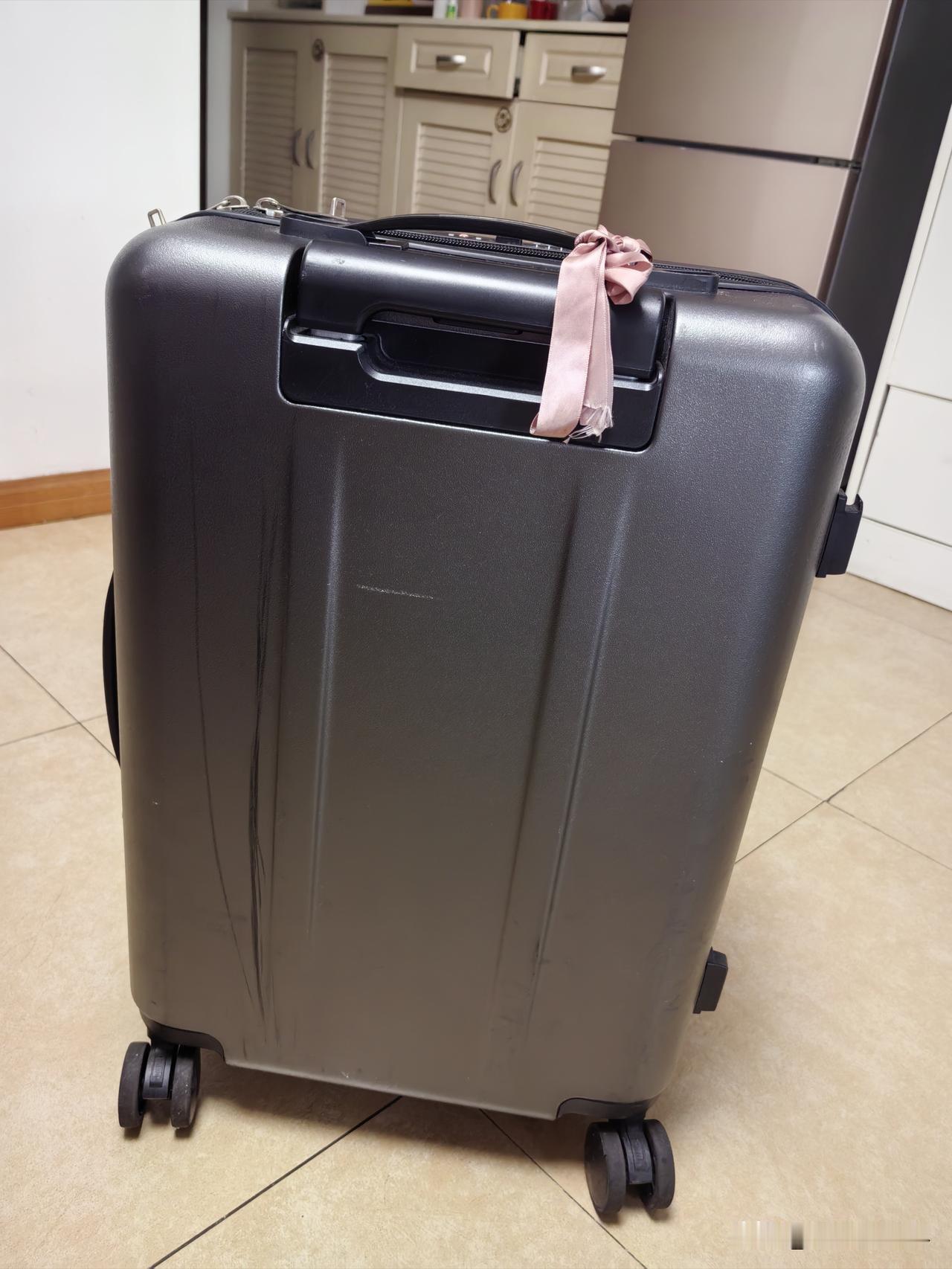 再过两天，又要出发去新疆北疆旅游了。所以这两天又在忙着收拾行李呢。总以为北方