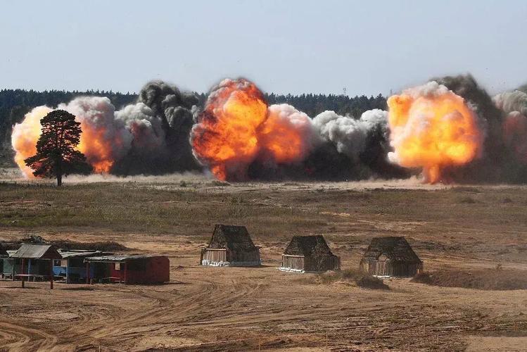 俄乌双方都在互相袭击的同时，乌军表示已经完成了20个军团组建，每个军团3~4万人