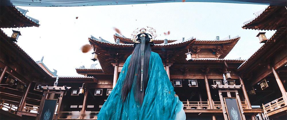 迪丽热巴《白日提灯》贺思慕/动图▷EP36-09绿衣（孔雀绿）+颈饰-从