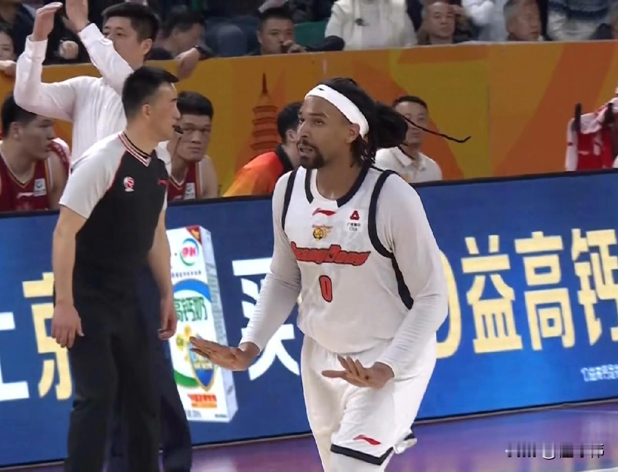 稳！奎因谈萨林杰：“关键时刻。”“你永远可以相信萨林杰。”“他已经不