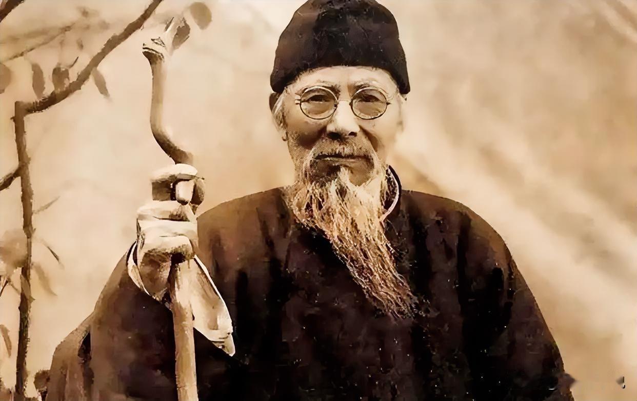 被最亲的人捅刀子后，他用一辈子画出了最狠的报复编辑：纱娜作者：纱娜19