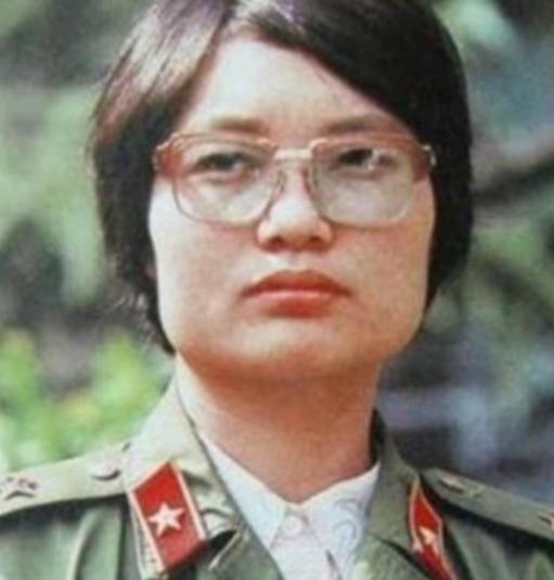 1986年老山前线，23岁女护士谎称探亲奔赴战场，面对领导勒令归队，她誓言：除非